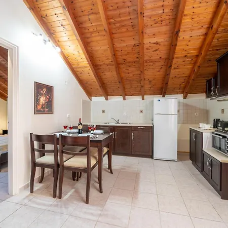 ゲストハウス Lemonia Kefalonia Antipata